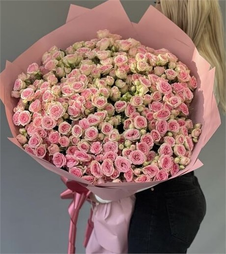 Кустовые розы Кейт в пленке (51шт) 859674 - фото 635787