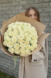 Белая роза 50см одн 51шт 149220