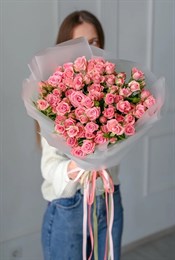 15 кустовых роз Одилия 407