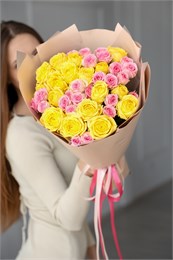 Букет из кустовых роз "Сейшелы" (15ш) 233232232